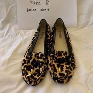 Michael Kors cheetah flats